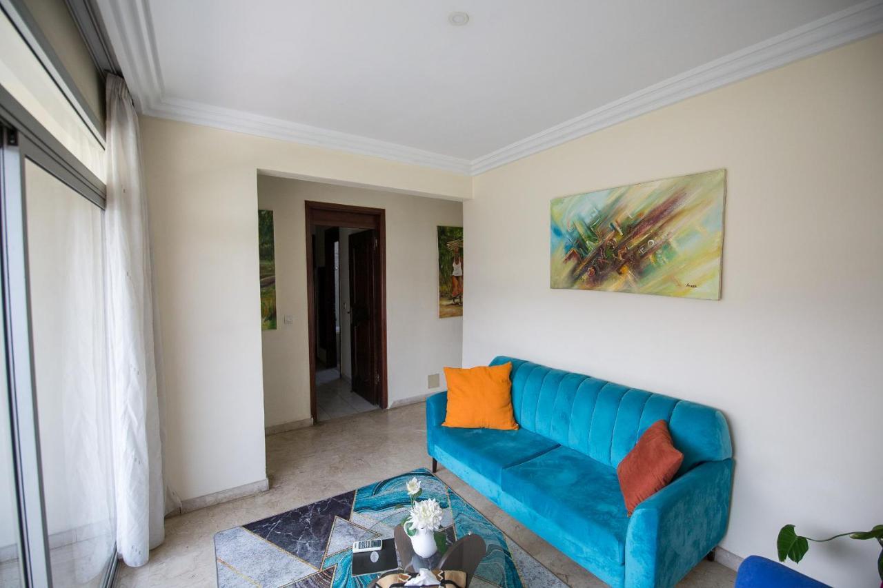Seddo Guest House อาบีจาน ภายนอก รูปภาพ