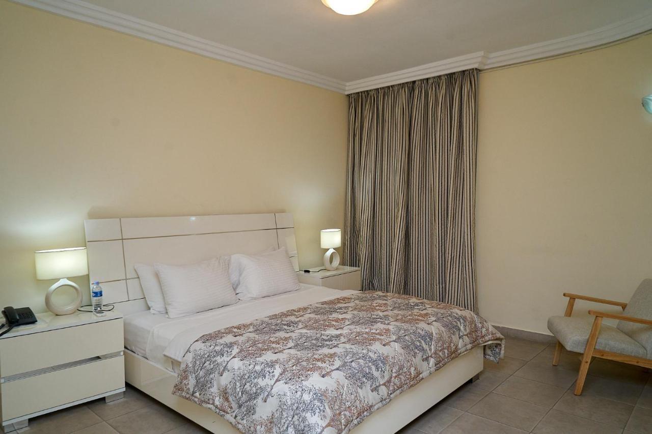 Seddo Guest House อาบีจาน ภายนอก รูปภาพ