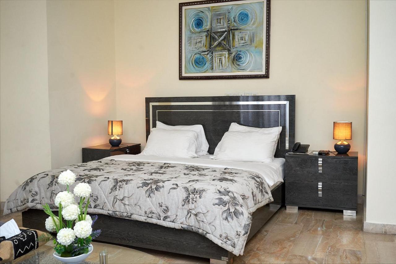 Seddo Guest House อาบีจาน ภายนอก รูปภาพ